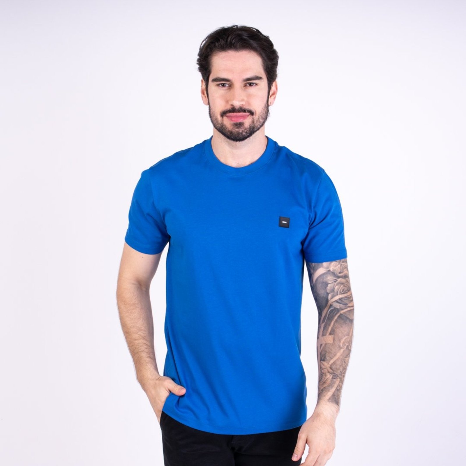 Camiseta Forum Slim Azul Royal