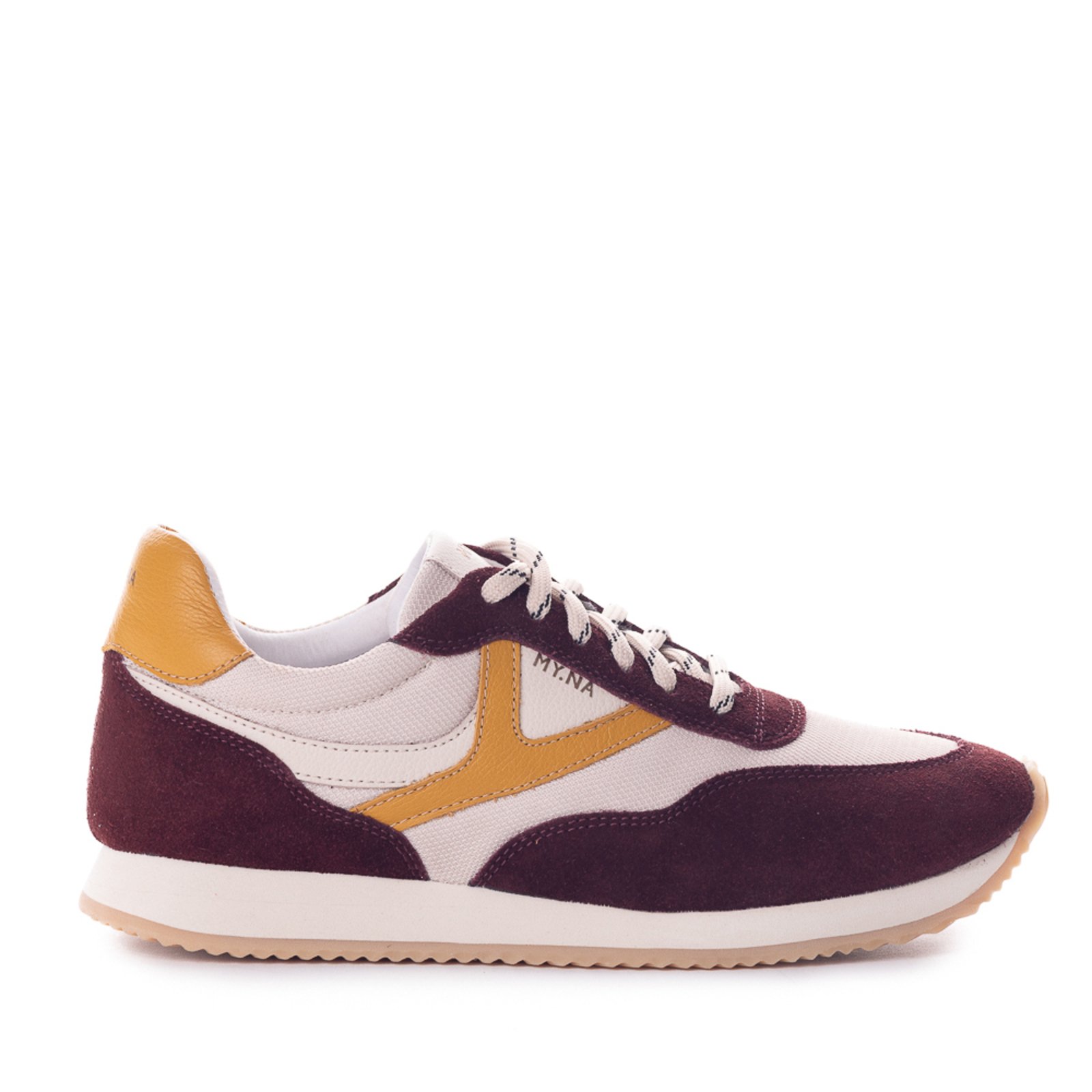 Vista 3 Tênis MY.NA Y9 Couro Legítimo Off White com detalhes em Bordô e Amarelo off-white white MY.NA off-white white