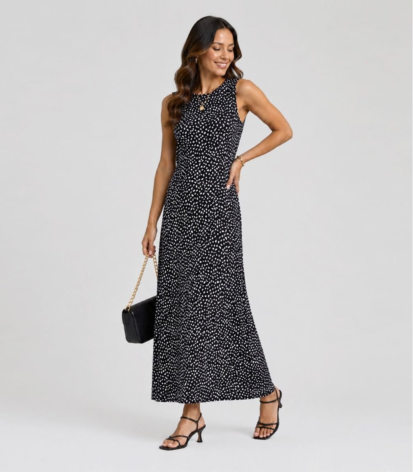 Vestido Feminino Longo Com Cavas Infinita Cor Preto