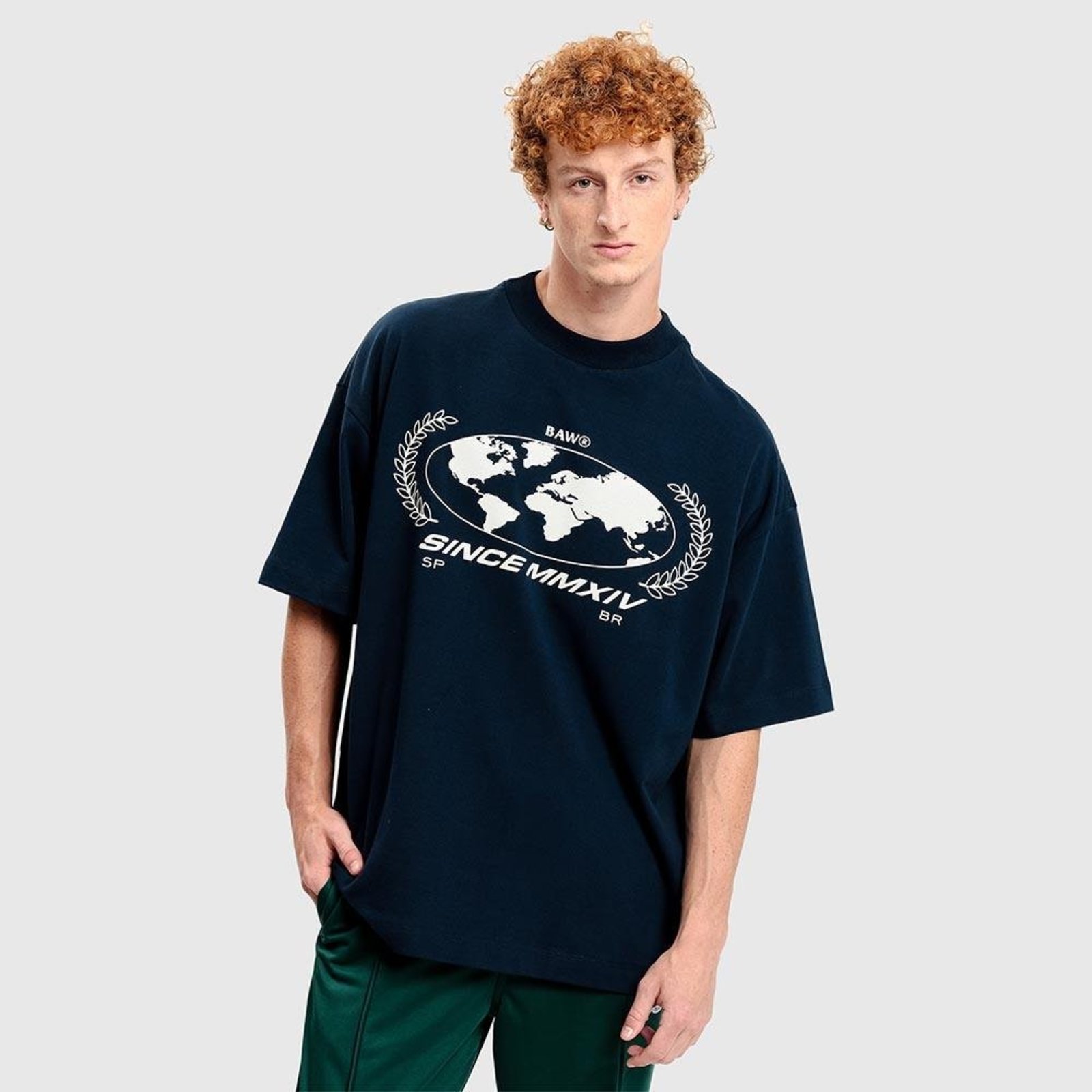 CAMISETA OVERSIZED WORLD BAW CLUB Azul Marinho