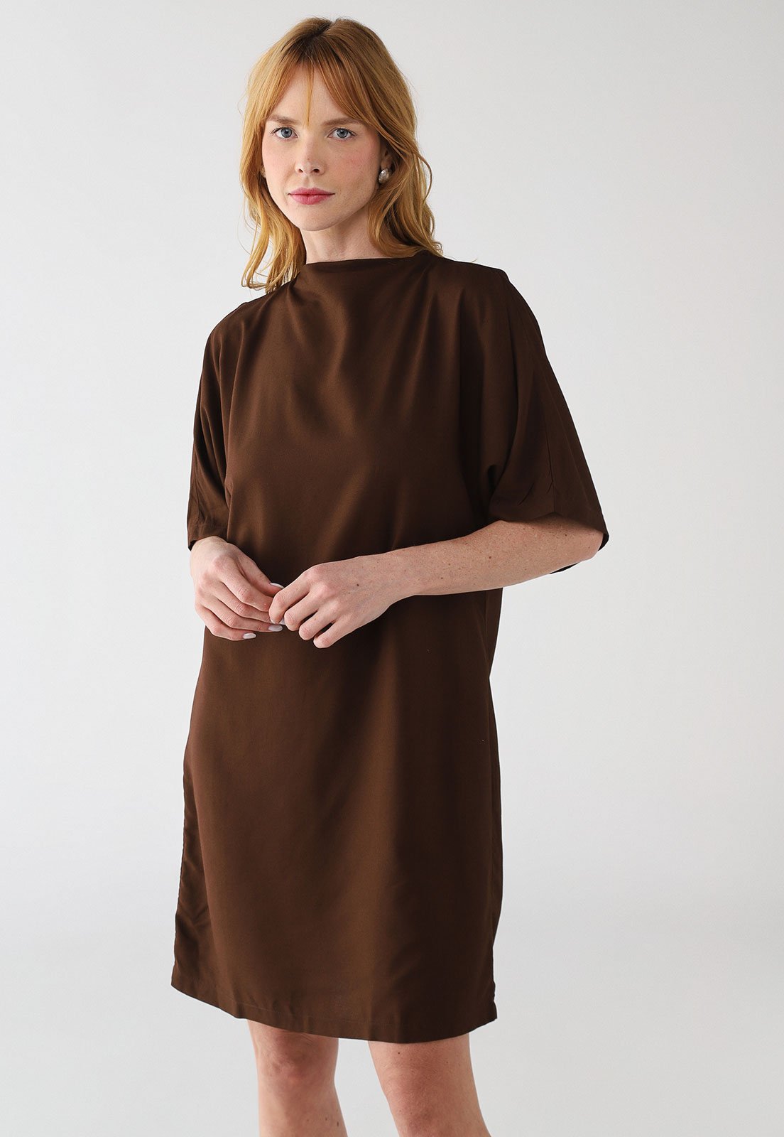Vestido Forum Curto Liso Marrom
