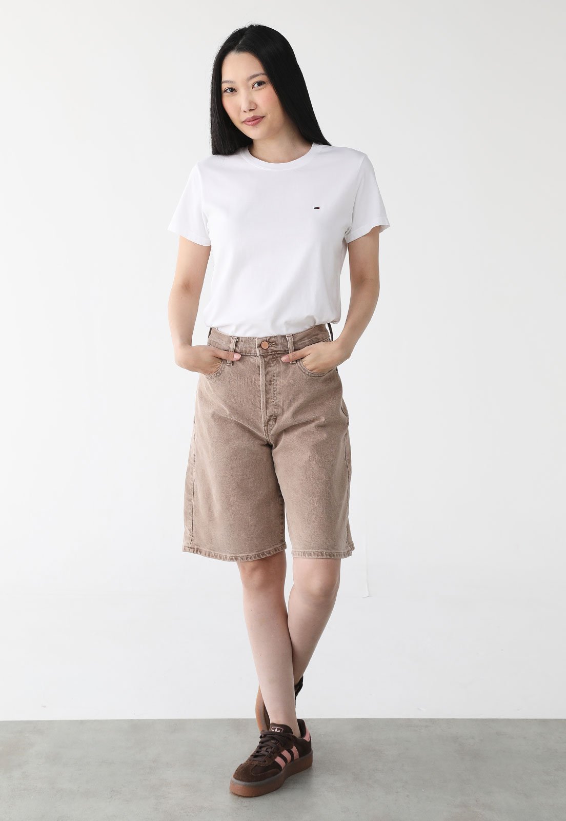 Vista 3 Camiseta Tommy Jeans Reta Logo Branca branco Tommy Jeans branco