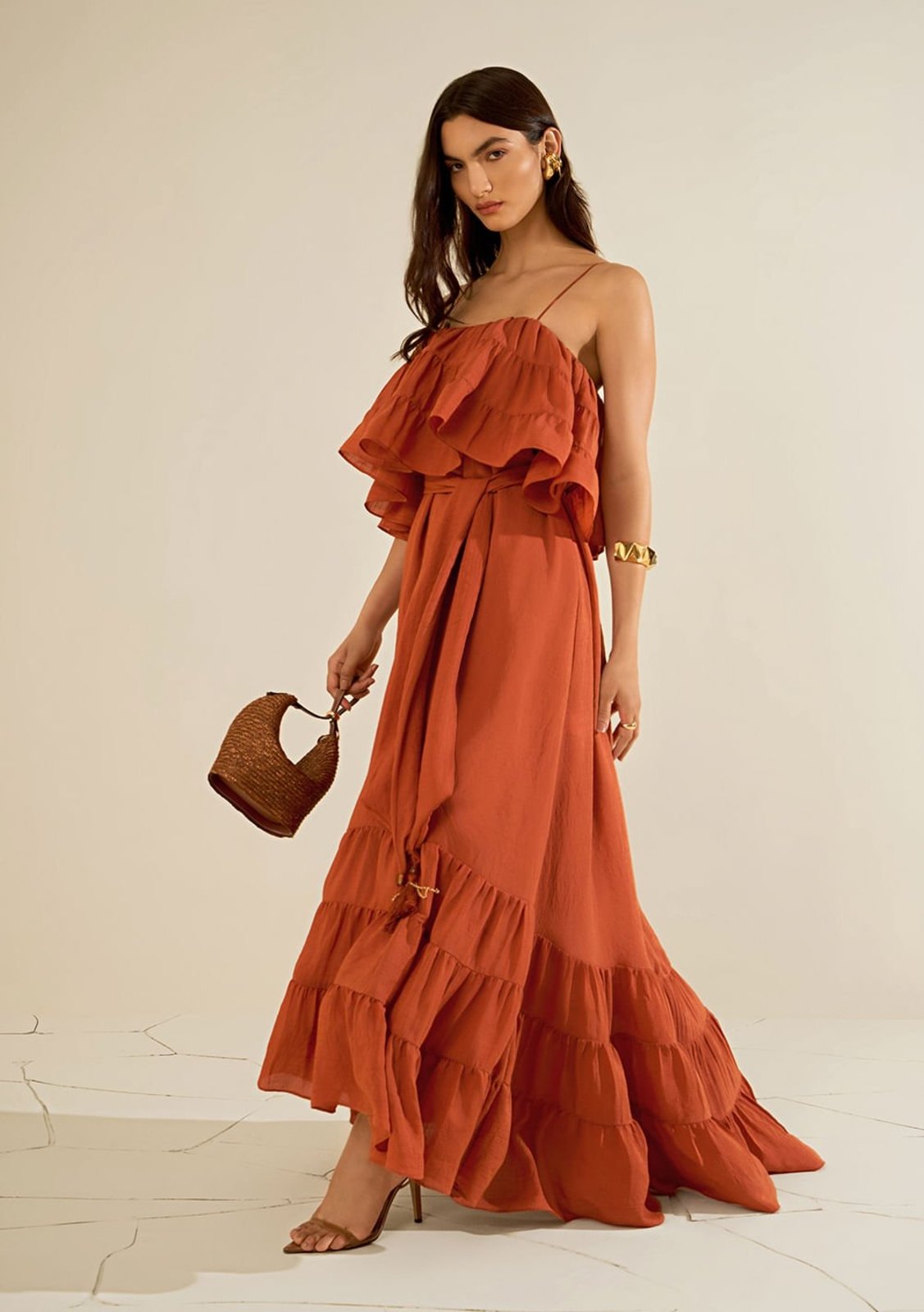 Vestido Morena Rosa Solto Decote Reto Sem Manga Longo Marrom