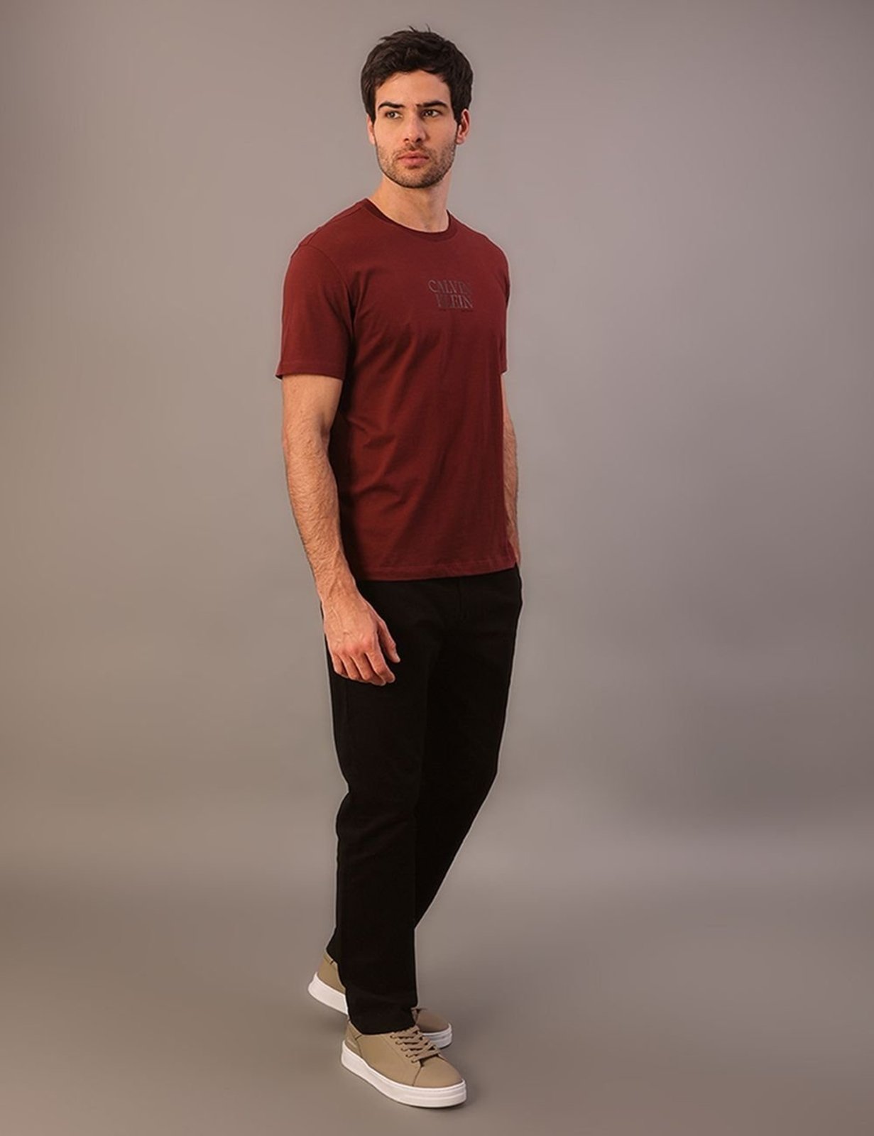 Camiseta Manga Curta Calvin Klein Masculino Logo Gel - Bordo Calvin Klein Jeans