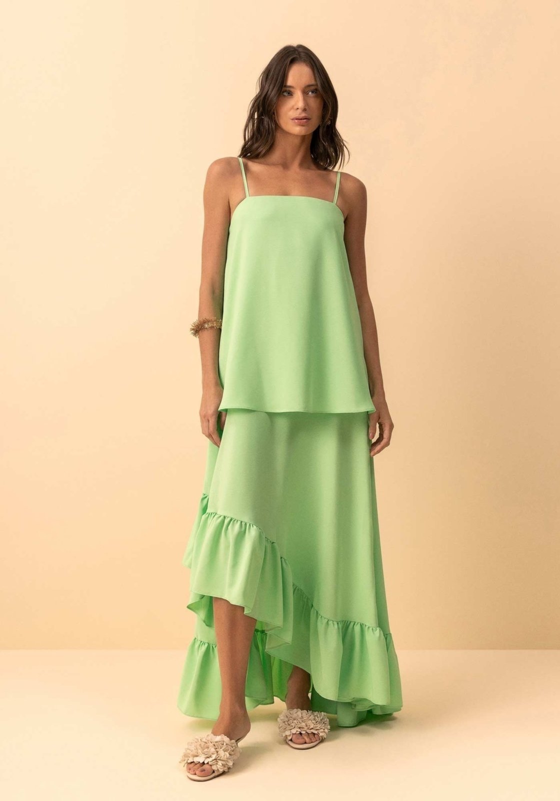 Vestido Longo Assimétrico Com Babados E Alças Finas