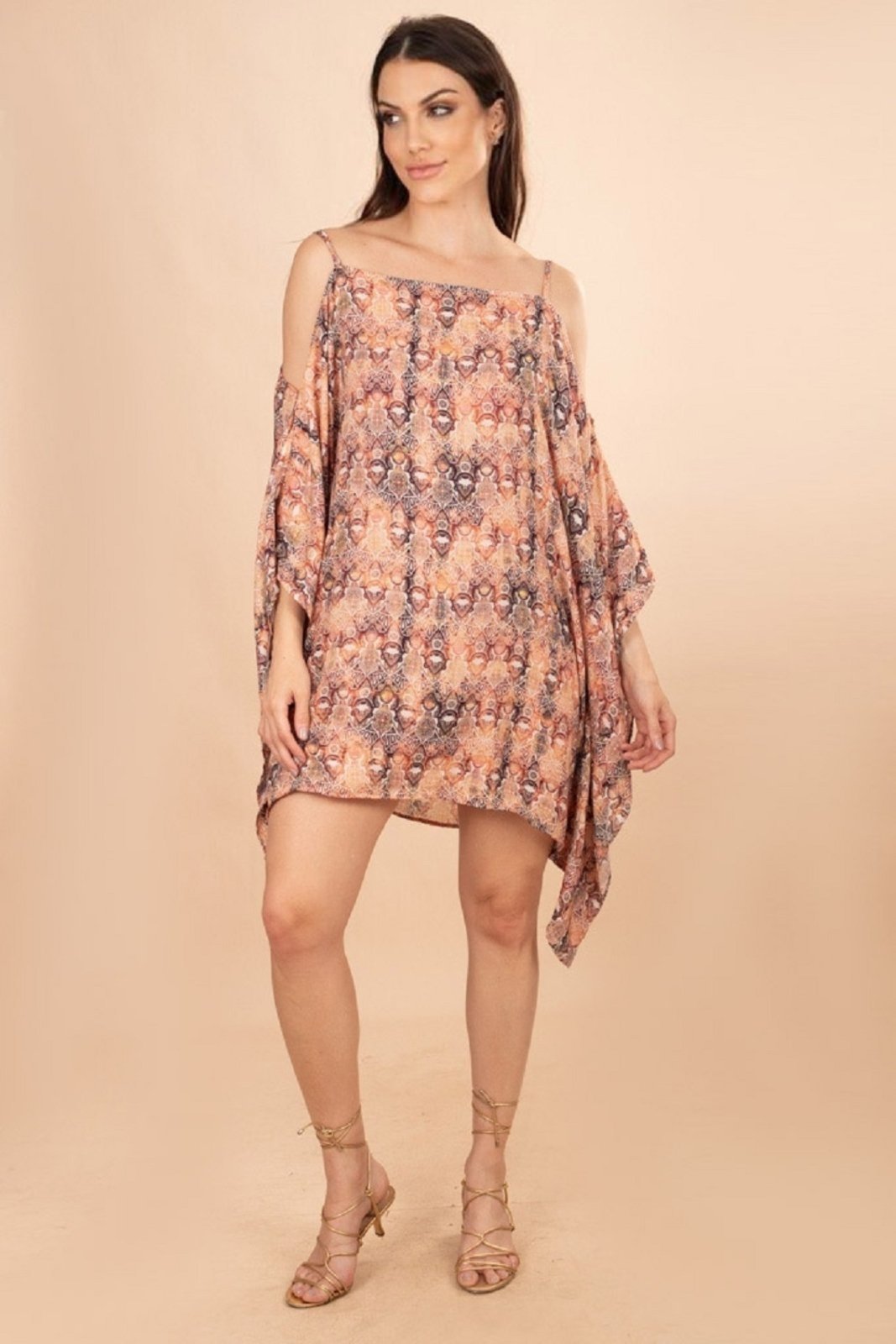 Vestido Kaftan Garaguá Estampa Flor de Lótus Rosa
