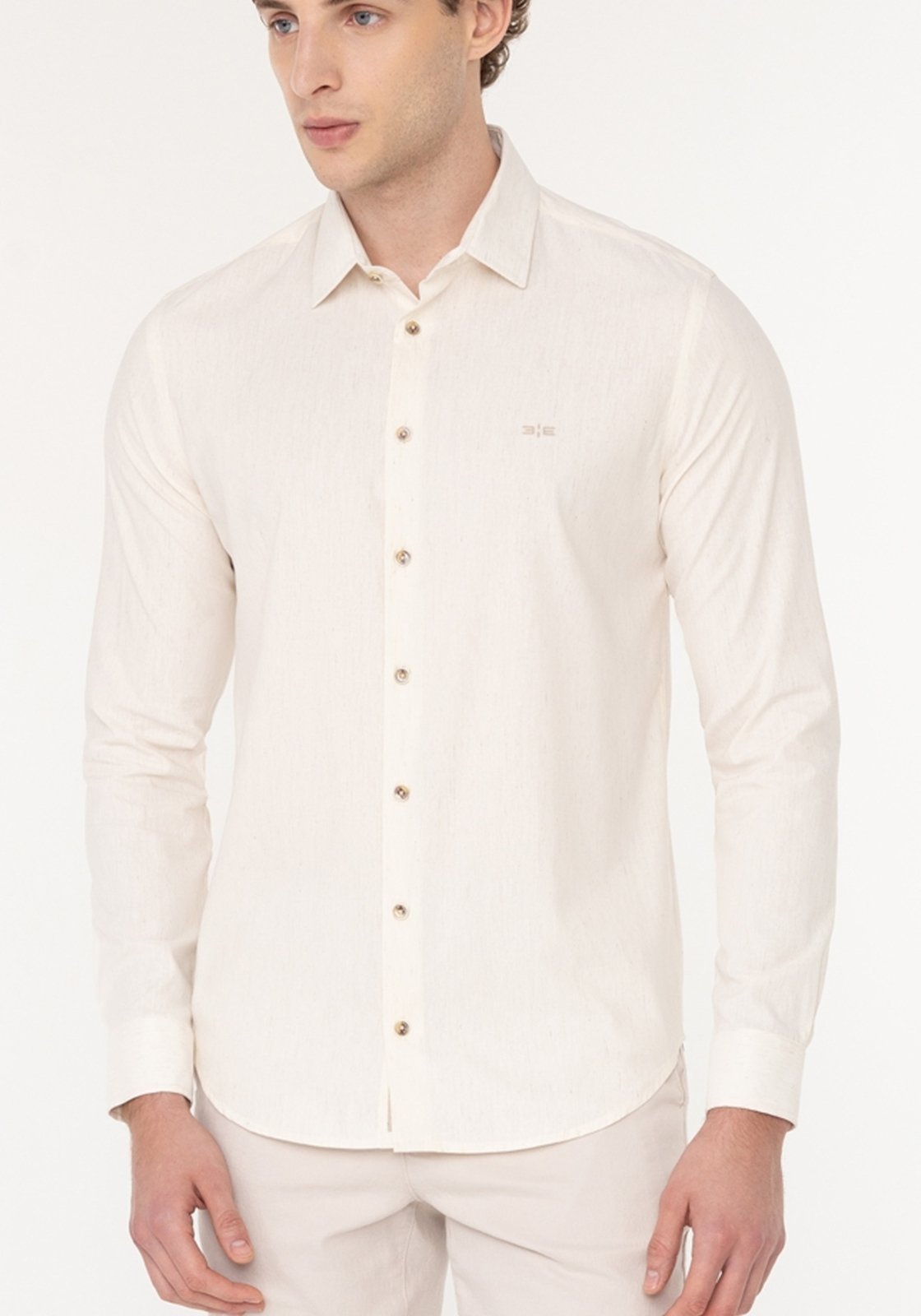 Camisa Masculina Slim em Linho