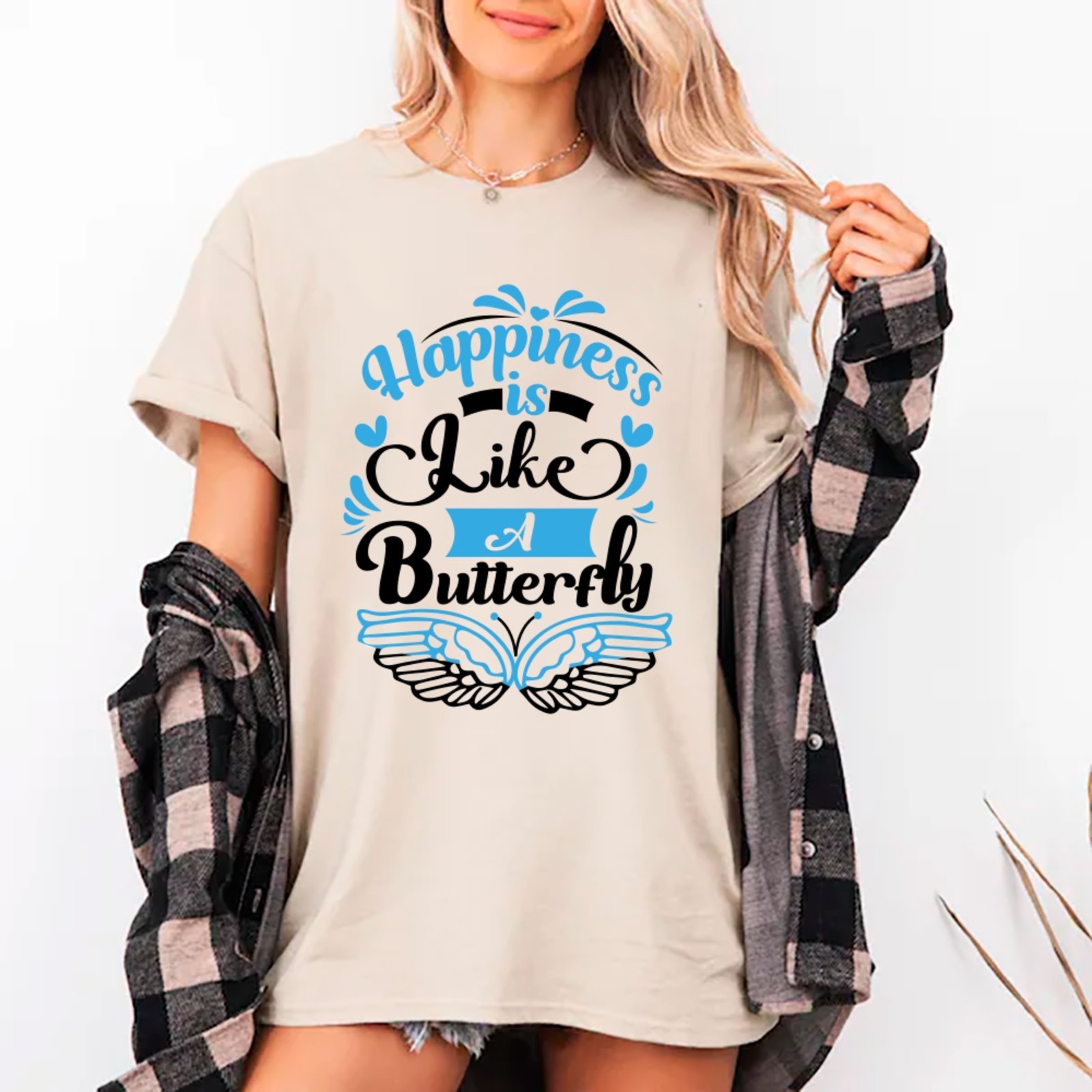 Camiseta Ousy Happiness is Like a Butterfly Oversized Feminina Off White