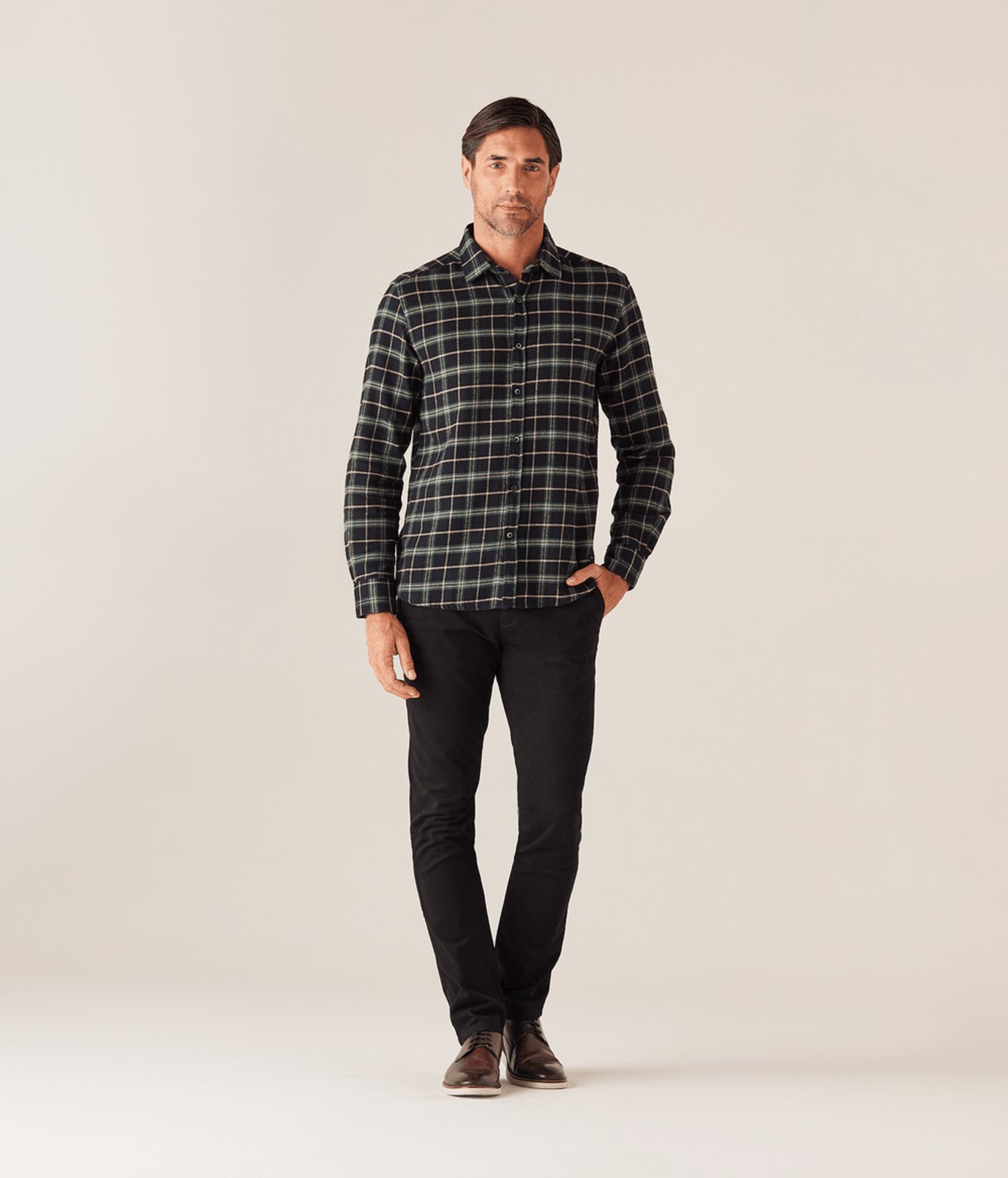 Calca Sarja Chino Bolso-Faca Masculina Preta