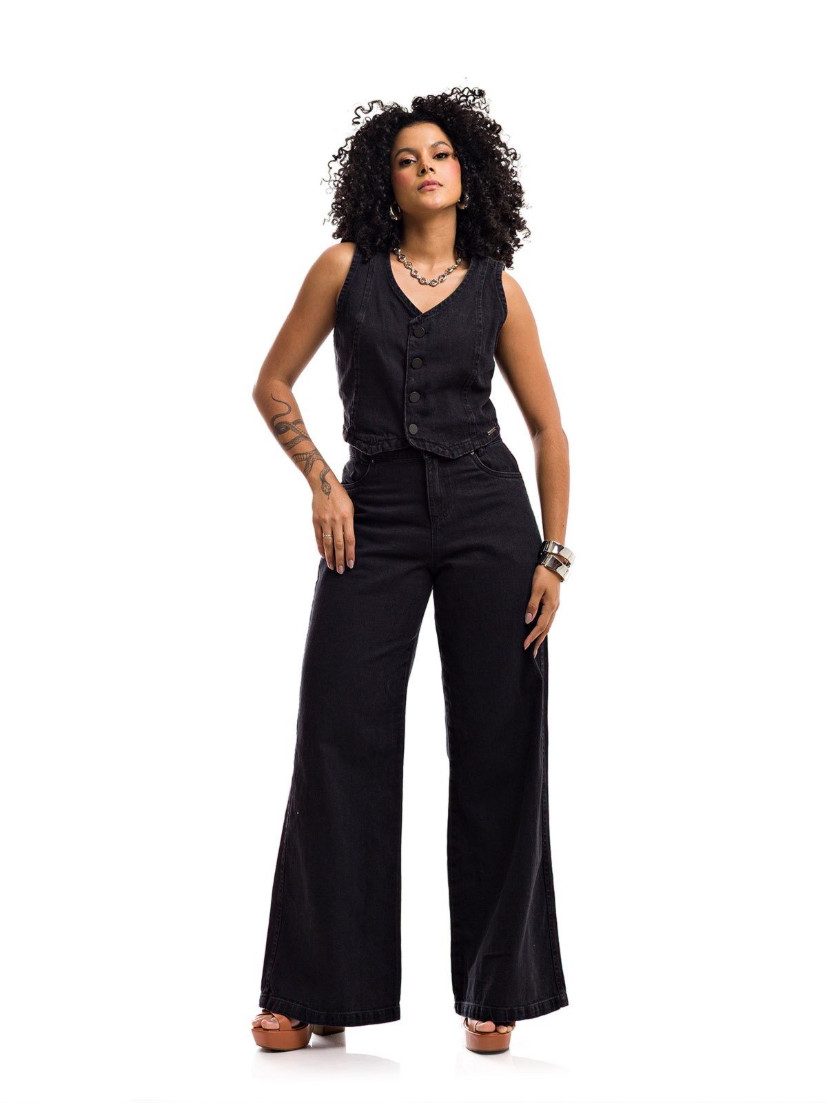 Conjunto Restrito Jeans Colete E Calça Pantalona Estonado Premium - Preto