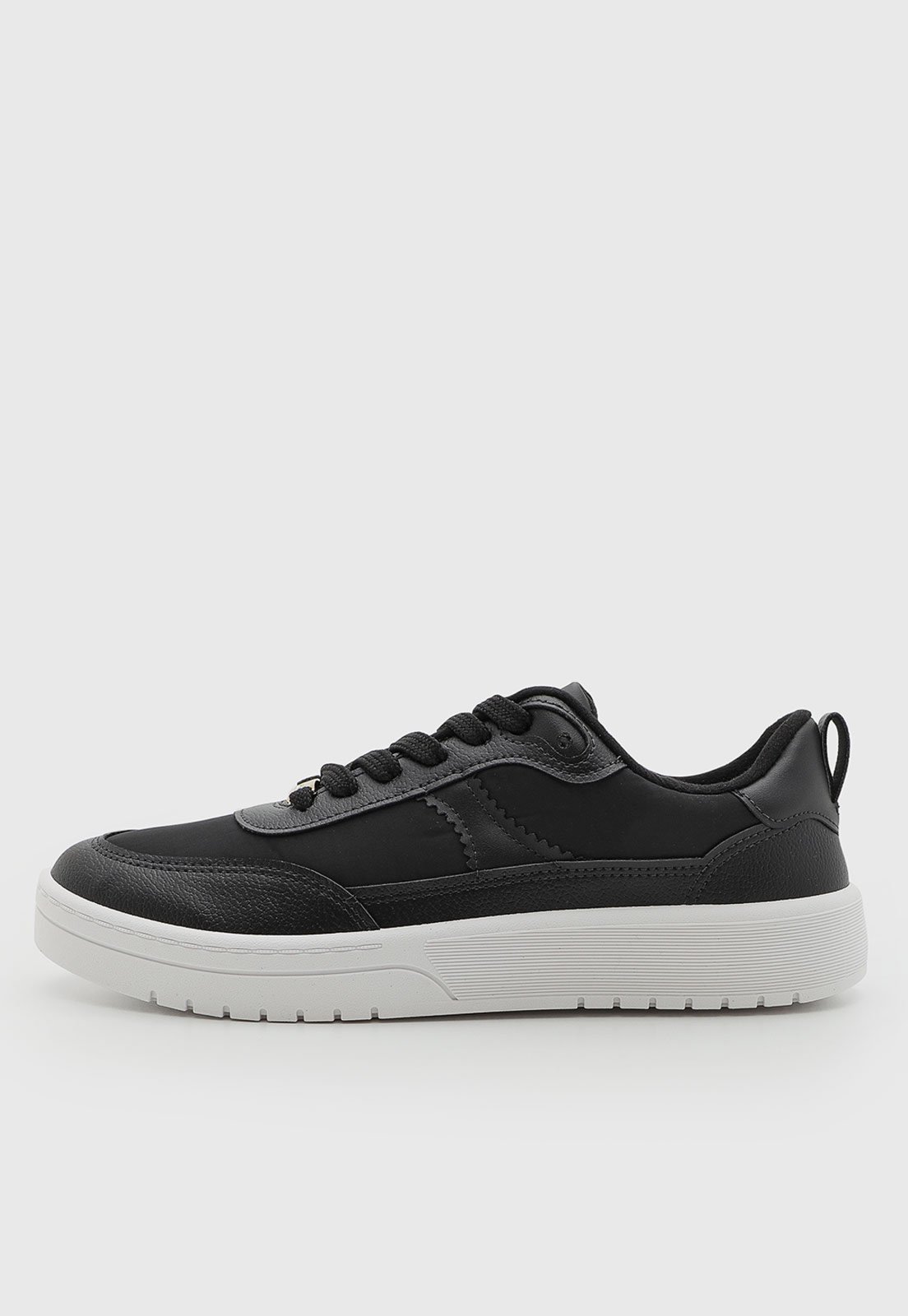 Tênis Feminino Moleca Recortes Preto