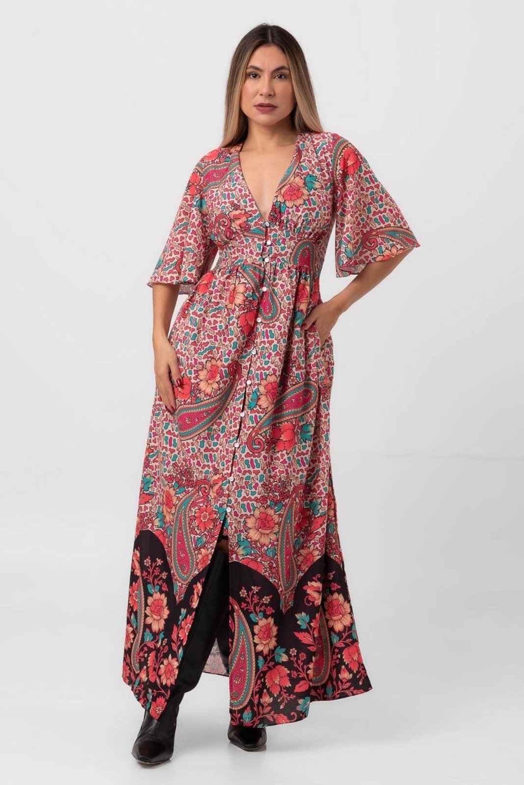Vestido longo botões frontais paisley floral pequiá