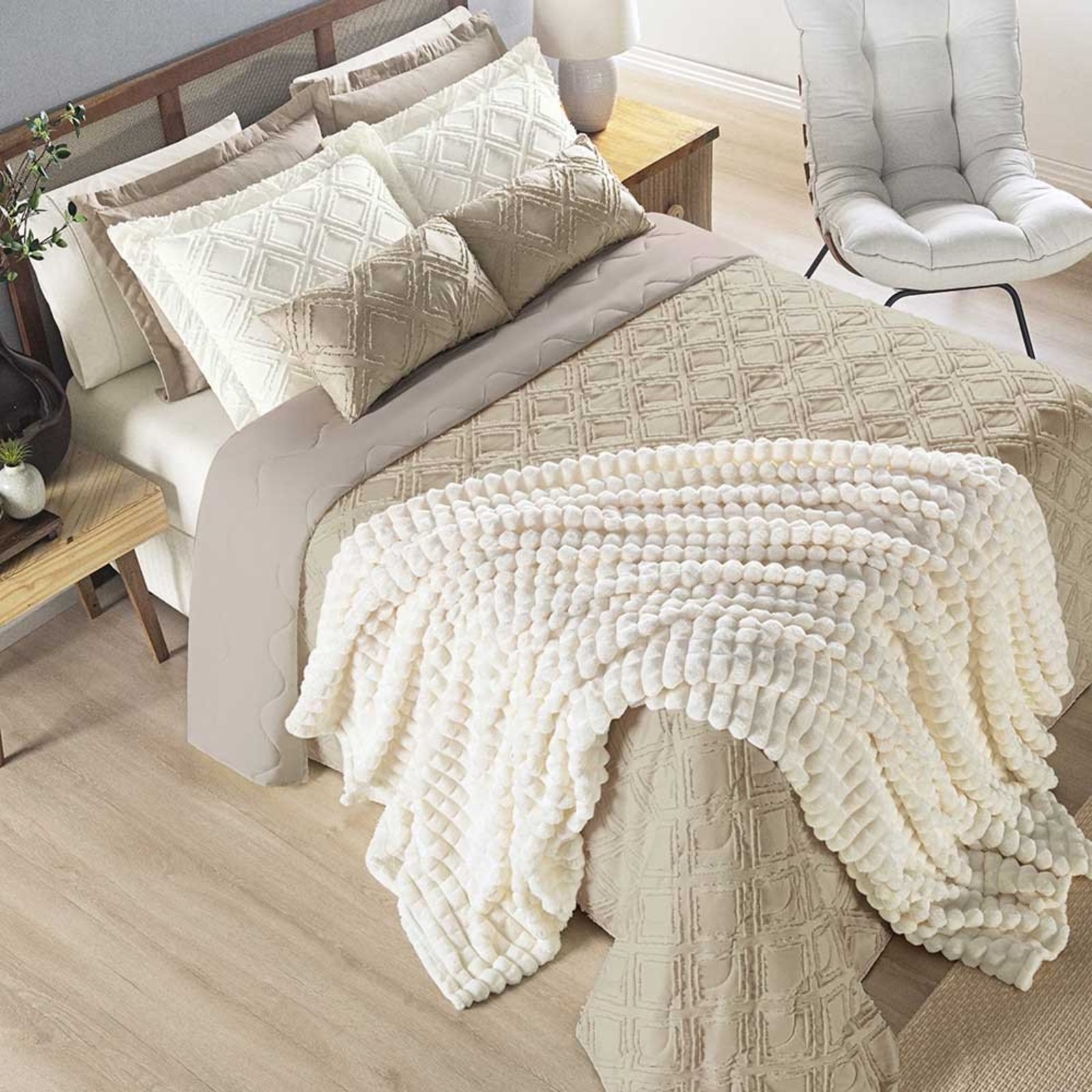 Coordenado Cobre Leito e Cobertor Tok Max Queen Ultrasoft Alto Relevo Dupla Face - Cáqui - 100% Poliéster