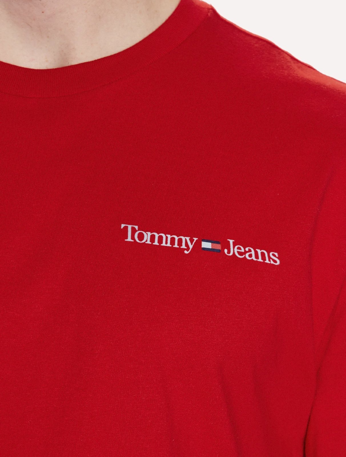 Vista 3 Camiseta Tommy Jeans Masculina Classic Linear Chest Vermelha vermelho Tommy Jeans vermelho