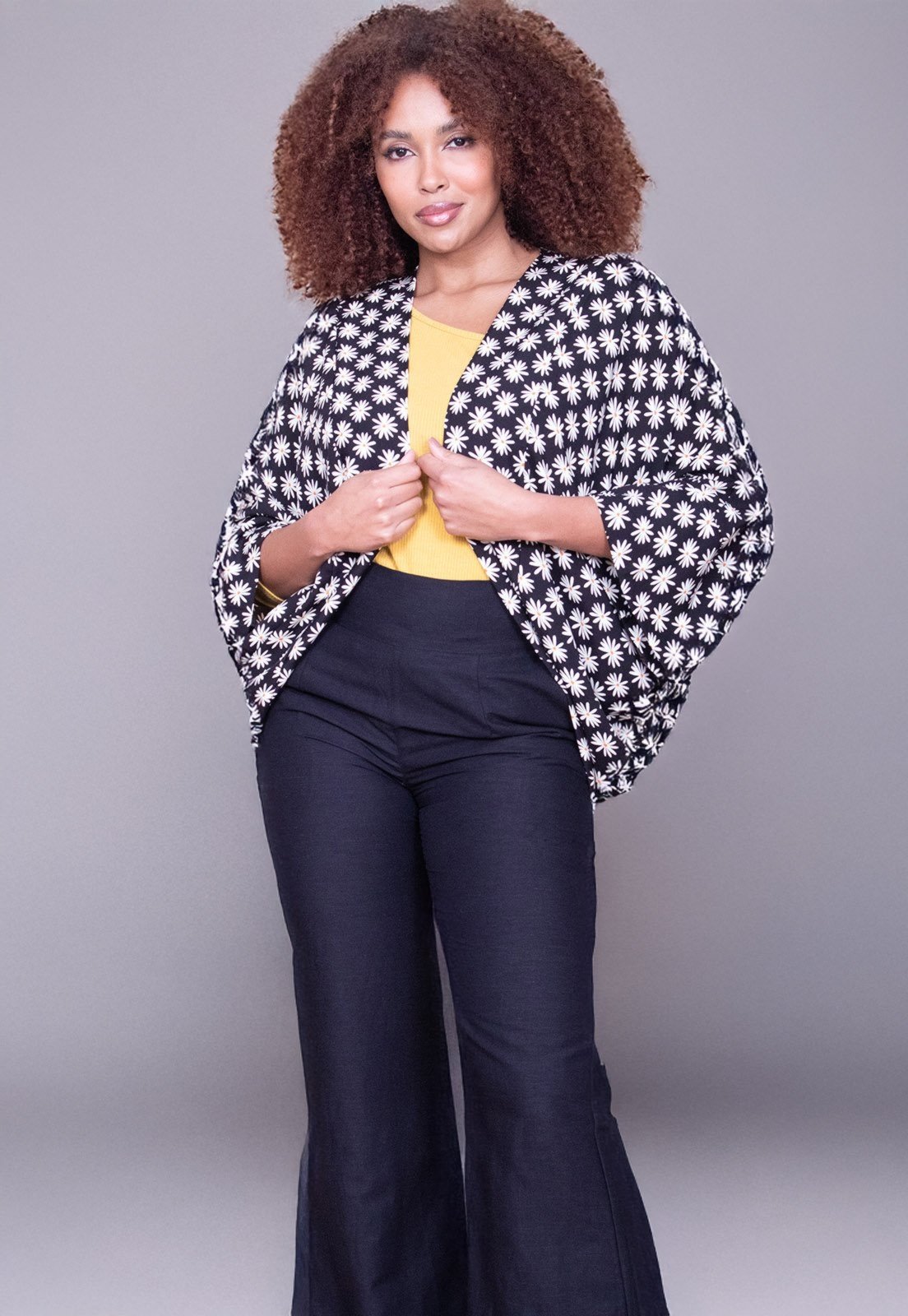 Kimono Cabanafree Estampa Encanto das Margaridas