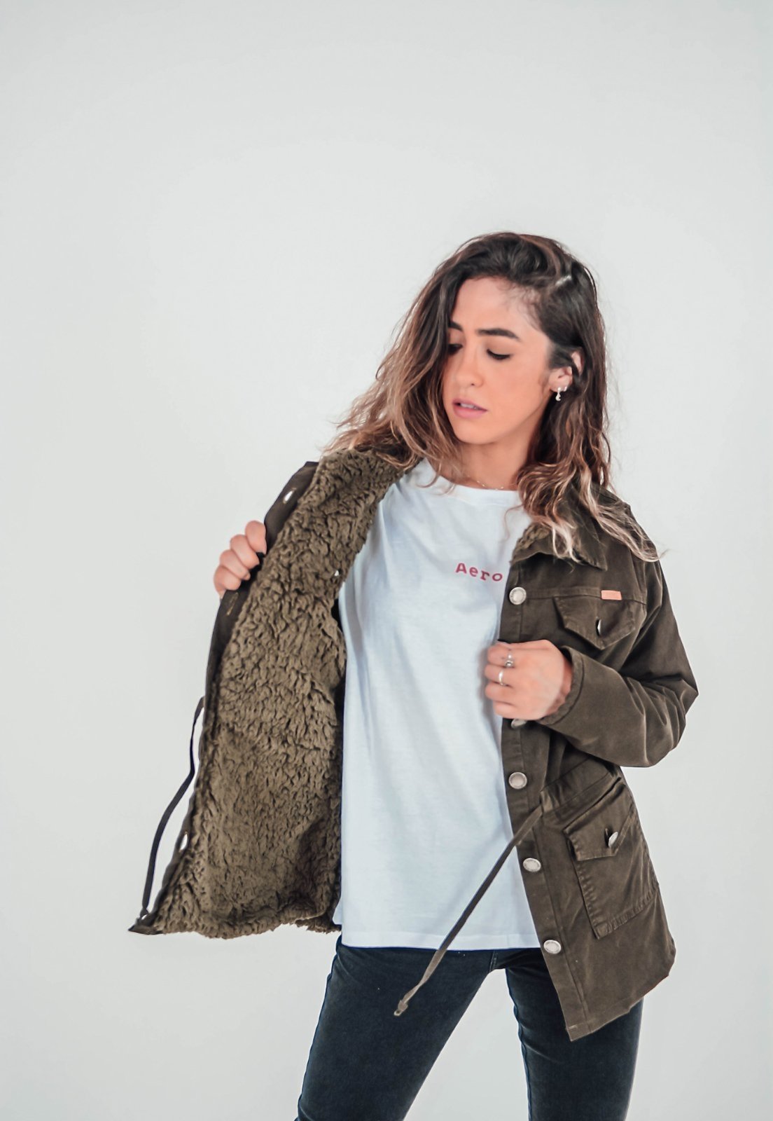 Parka Sarja Verde Militar Aero Jeans Forrada com Pelo
