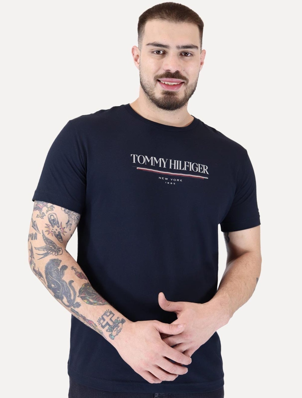 Camiseta Tommy Hilfiger Masculina Brand Love Big Azul Marinho