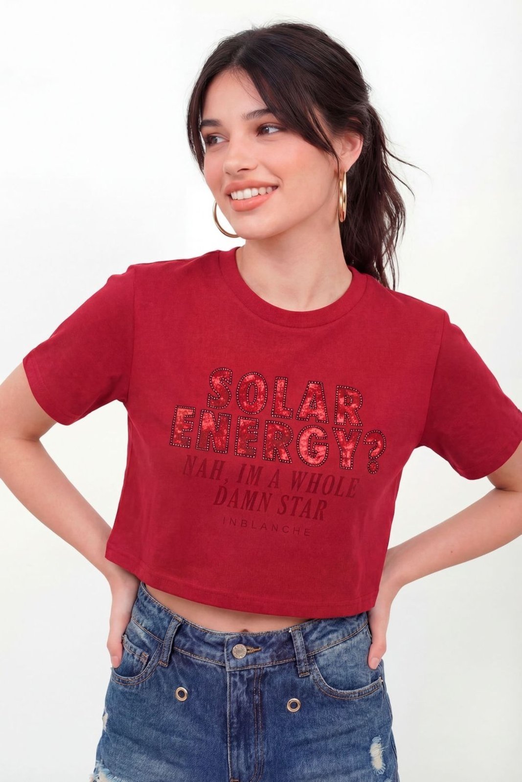 Vista 3 T-Shirt Cropped Silk Metalizada Feminina Inblanche vermelho Inblanche vermelho