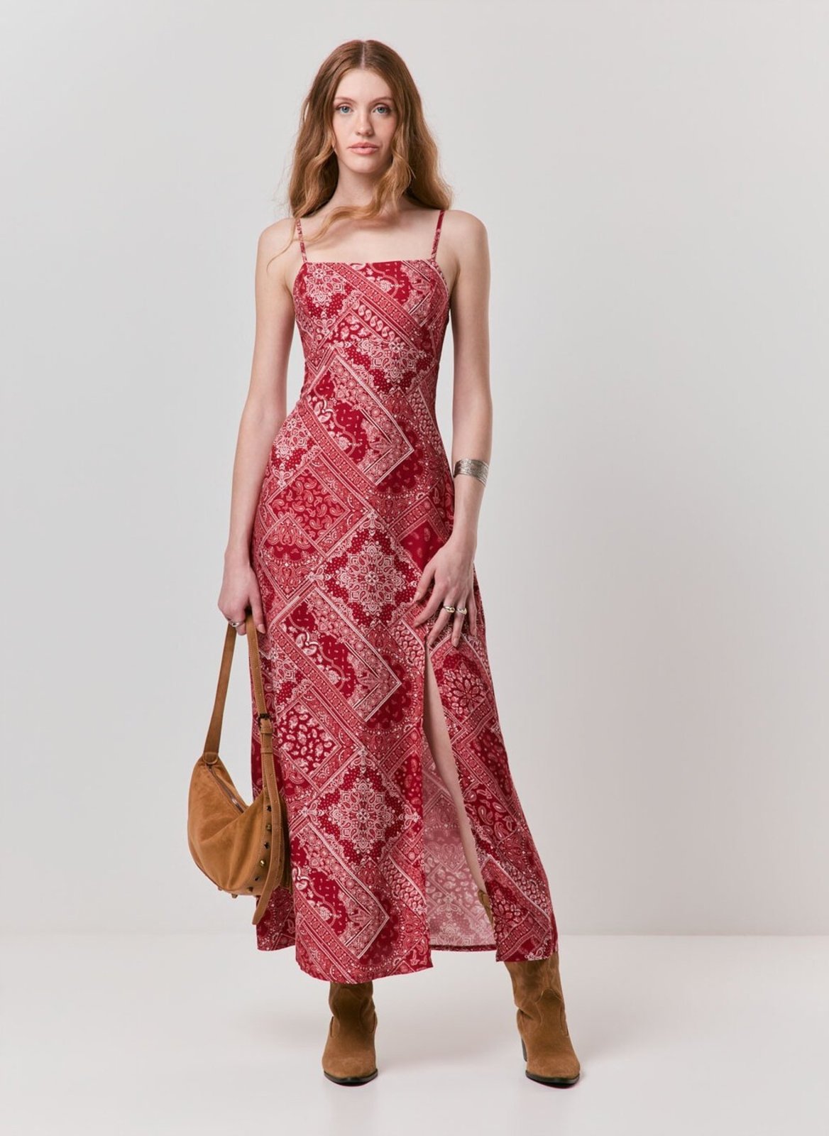 Vestido Midi Estampa Bandana