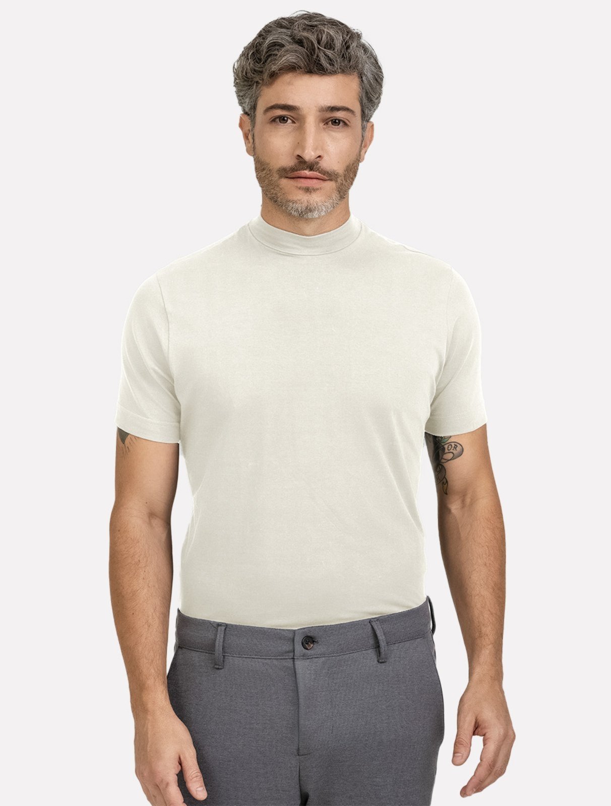 Camiseta K&J Black Fio Egípcio Flex Gola Alta Off White