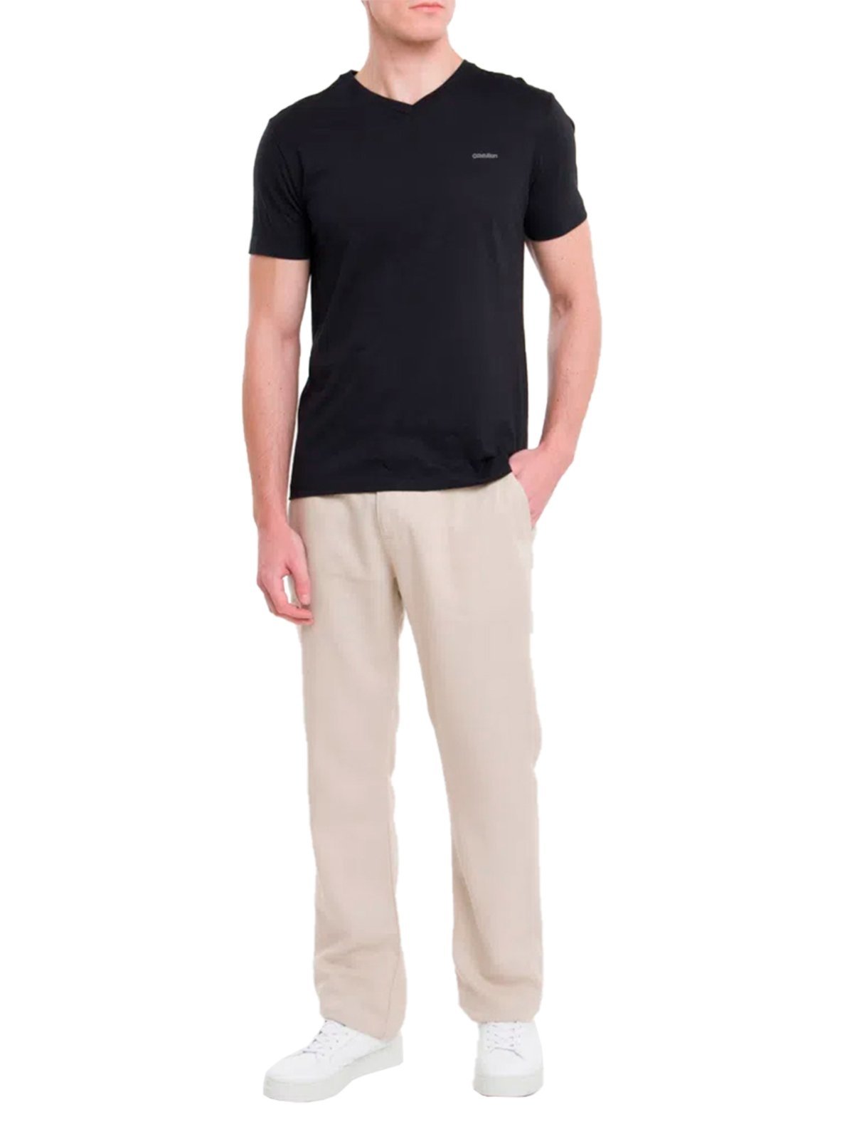 Camiseta Calvin Klein Masculina V-Neck Logo Flamê Preta