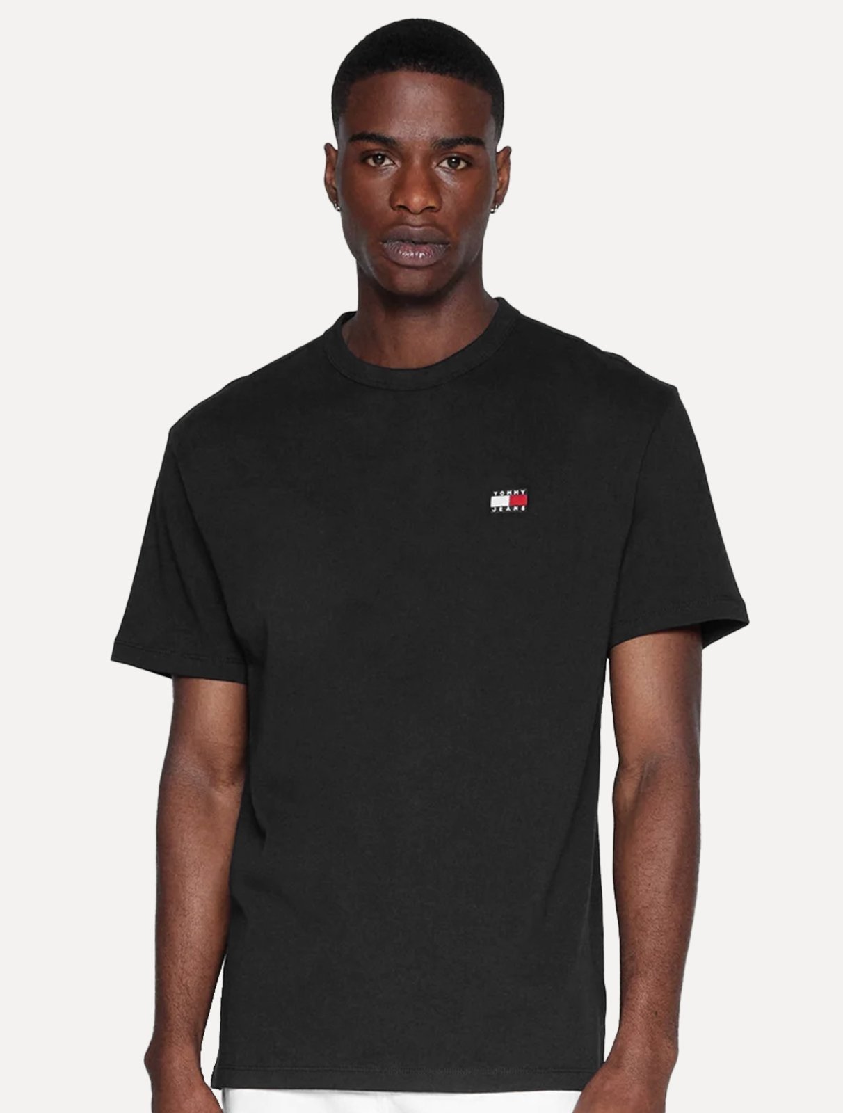 Vista 2 Camiseta Tommy Jeans Masculina Regular Flag Badge Tee Preta azul marinho Tommy Jeans azul marinho