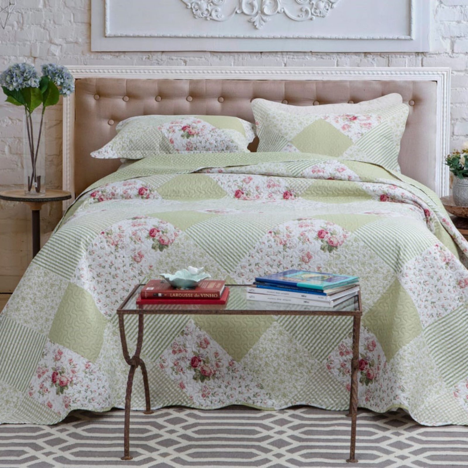 Kit Cobre Leito Colcha Casa Scarpa Mix Queen Estampado Dupla Face Floral 3 Peças - Naiara