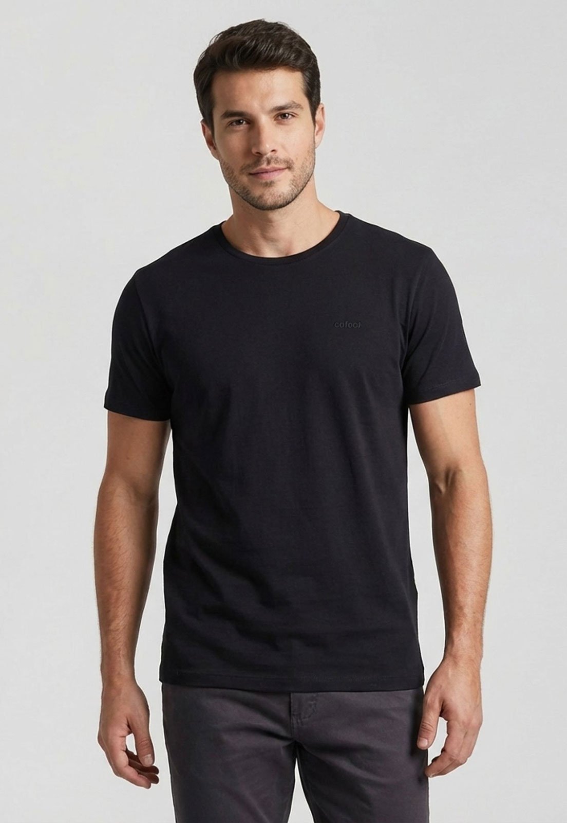 Vista 2 Camiseta Masculina Colcci Logo Minimalista Preta preto Colcci preto