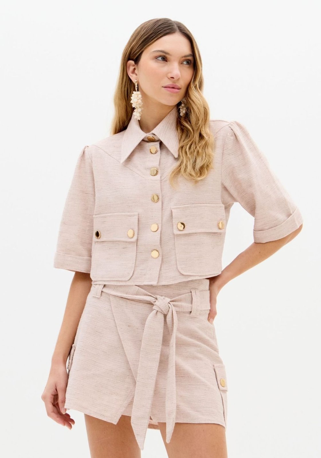 Camisa Utilitária Mangas Curtas Com Bolsos Lança Perfume