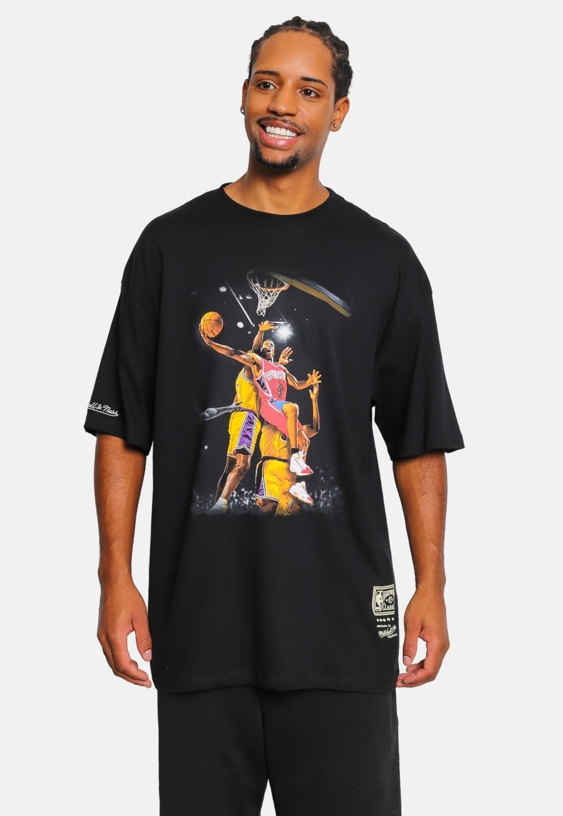 Camiseta Mitchell & Ness Oversize Shoe Palace Philadelphia 76ers Preta