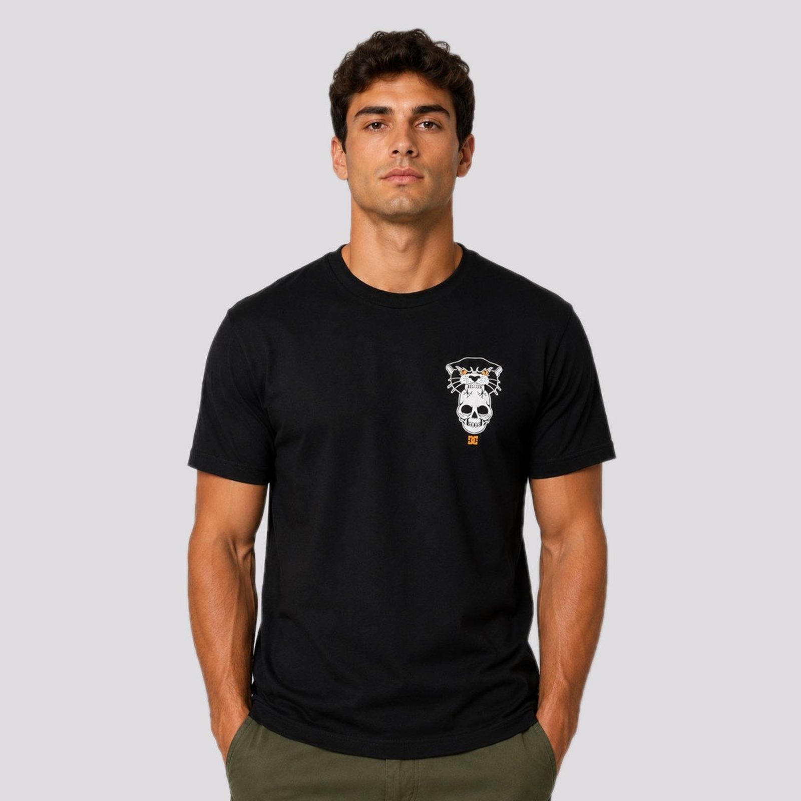 Camiseta DC Tiger Bite Preta