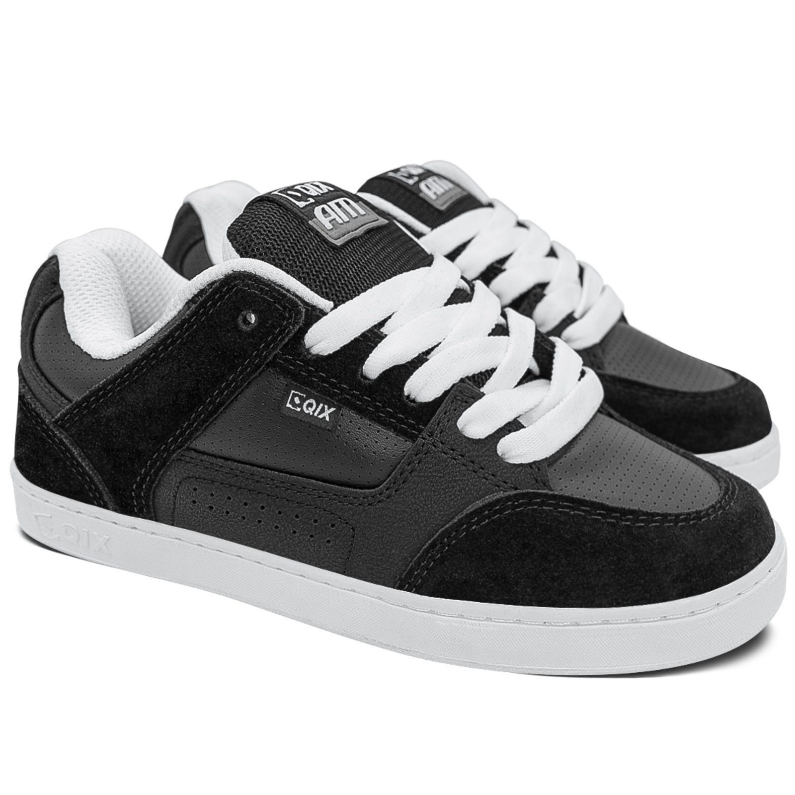 Vista 2 Tênis Qix Skate Retrô AM Branco preto Qix preto