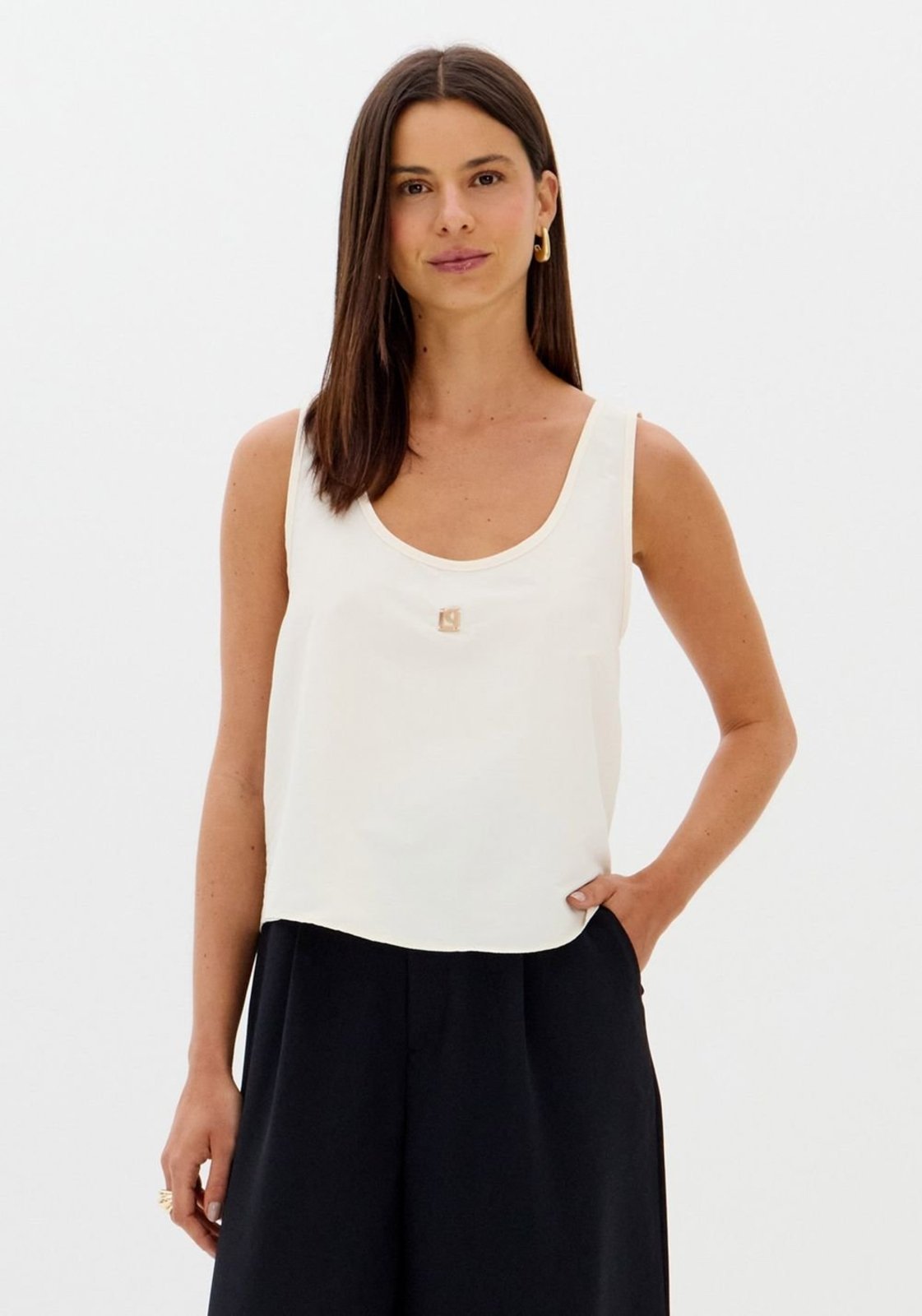 Blusa Sem Manga Descolada Lança Perfume