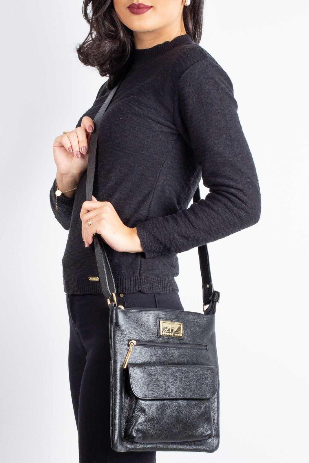 Bolsa transversal de couro liso Karen – Preto