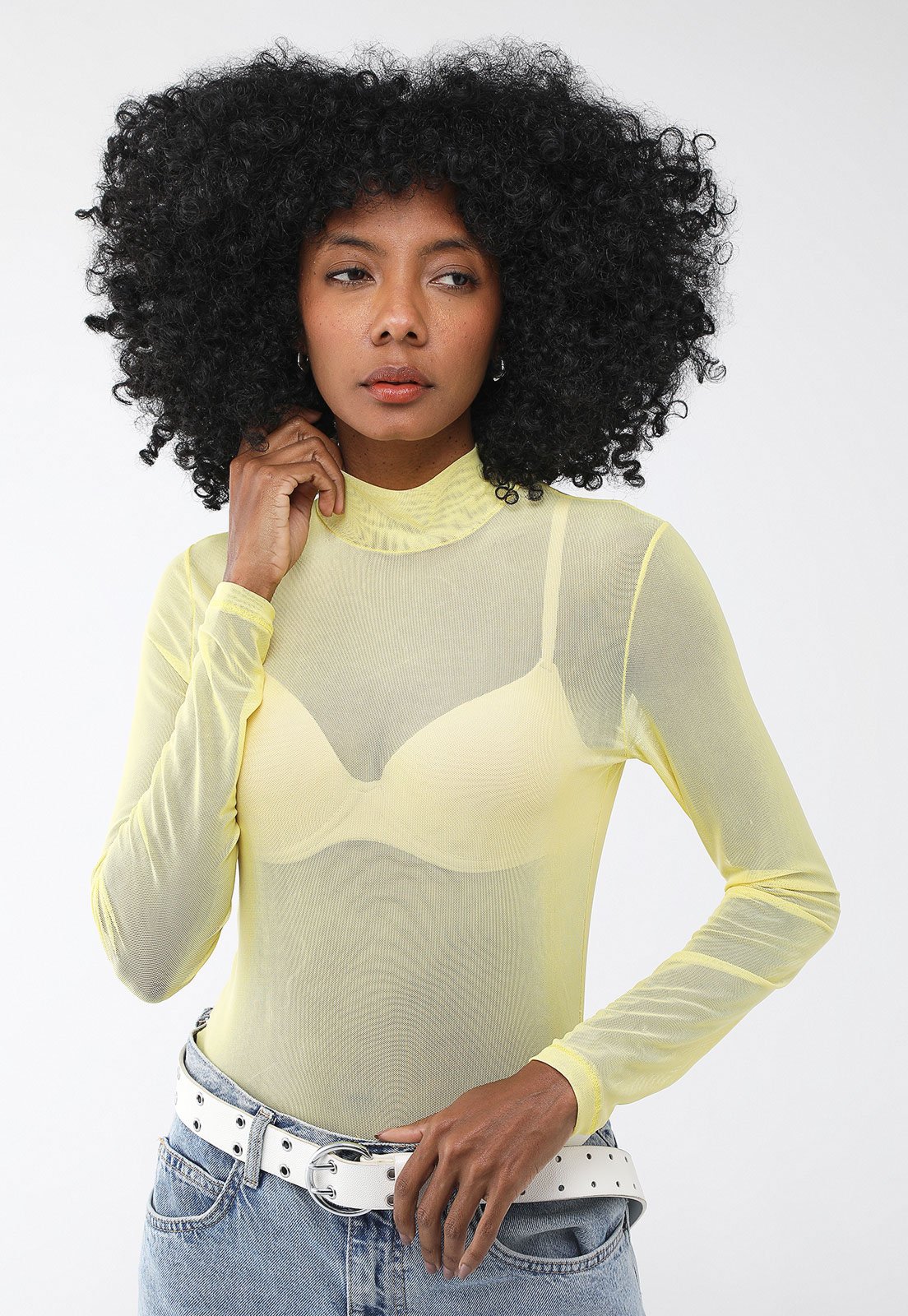 Blusa Tule Forum Ajustada Transparente Amarela
