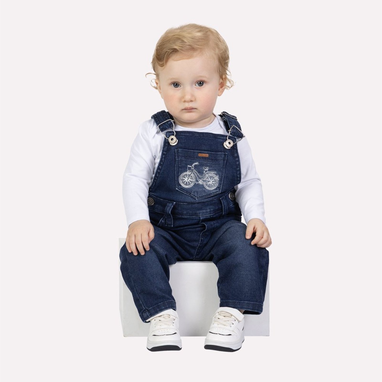 Infantil - Jardineira Menino Bordada Mania