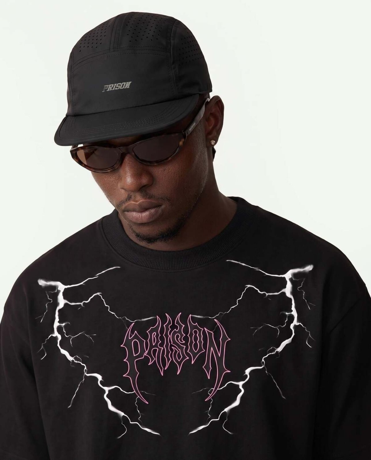 Camiseta Oversized Thunder Prison Preta
