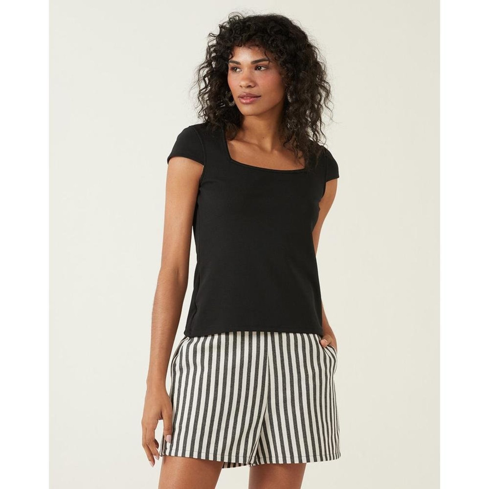 Vista 3 Blusa Decote Quadrado Malha Canelada Malwee preto Malwee preto
