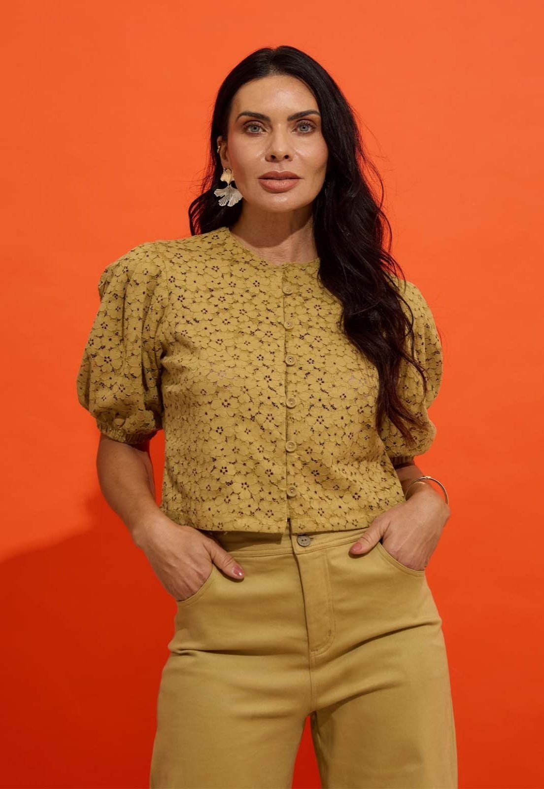 Blusa de Renda Verde Oliva