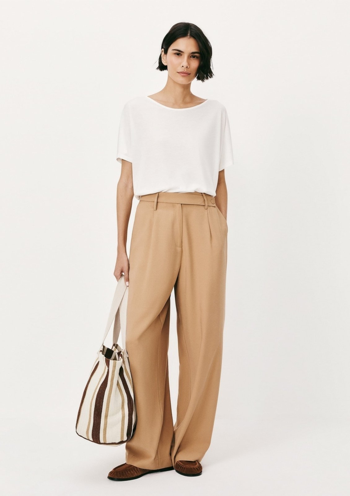 Vista 3 Blusa Básica Manga Curta Hering branco/off-white Hering branco/off-white
