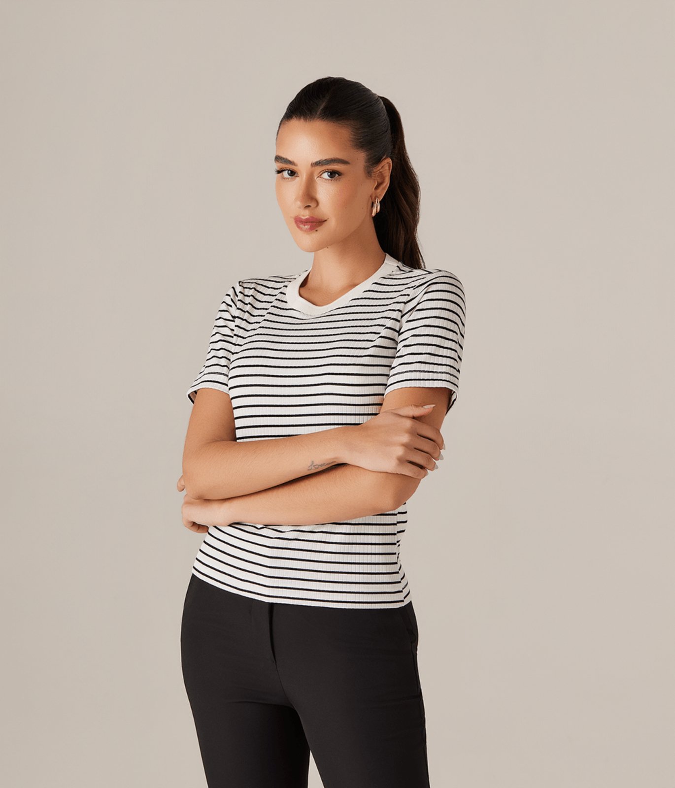 Blusa Listrada Gola Lisa Feminina Off White
