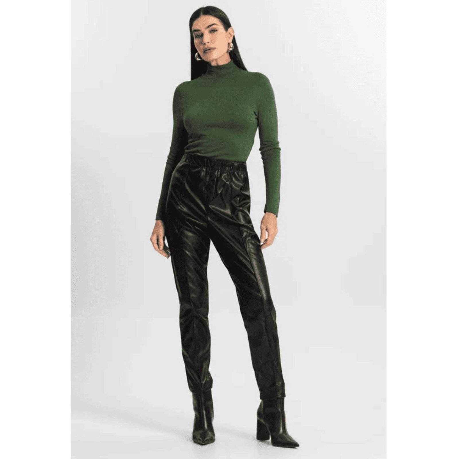 Blusa Gola Alta Manga Longa Ribana de Viscose Rovitex