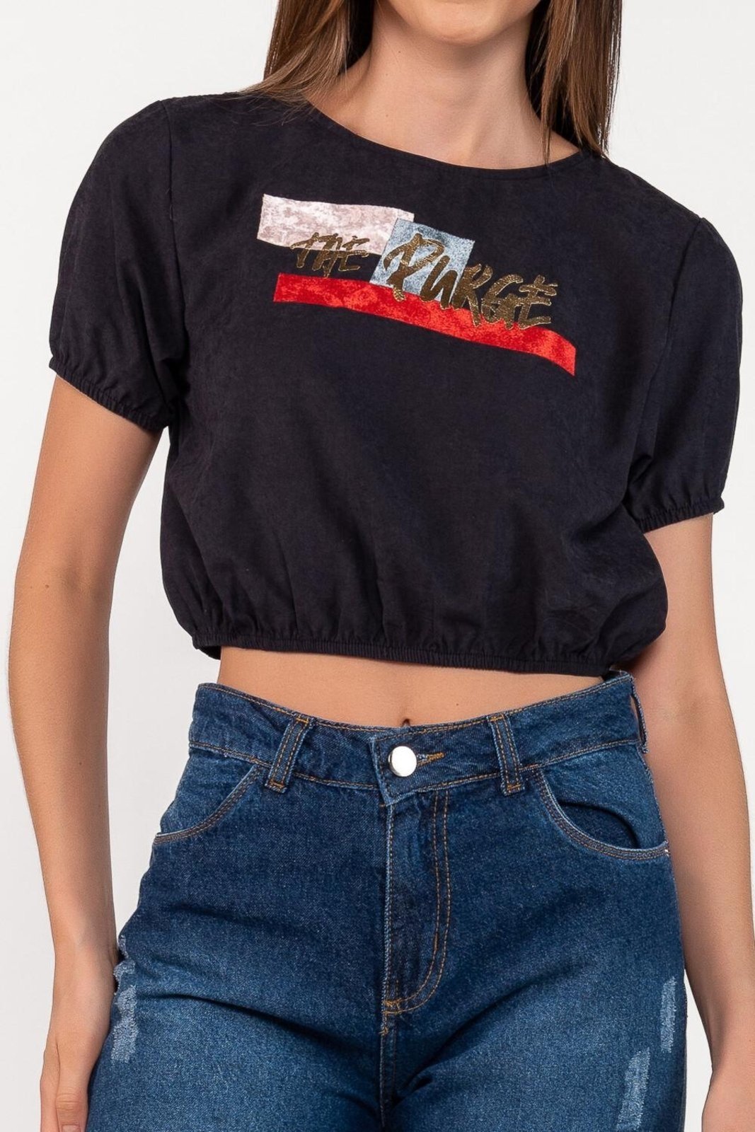 Blusa curta com manga detalhe em veludo Preto