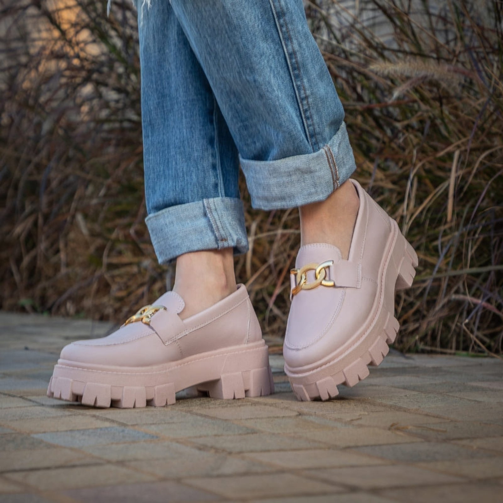 Mocassim Tratorado Feminino Oxford Plataforma Com Metal Blogueira Leve GuGi 403-GG – Rosê