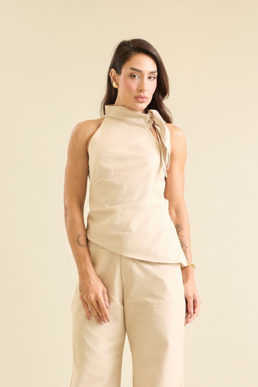 Blusa Malha Feminina Com Amarração No Pescoço Rise and Set Off White