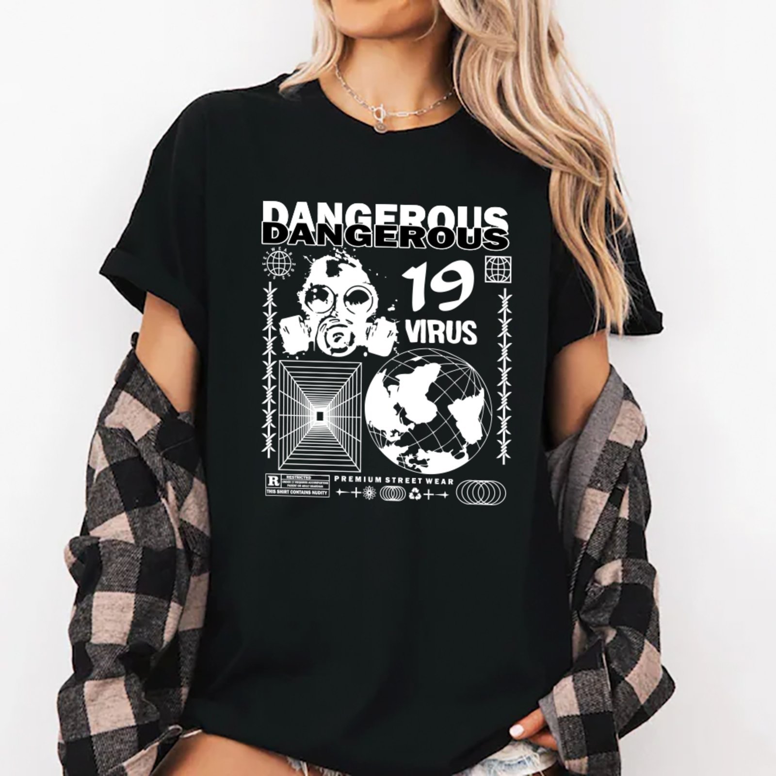 Camiseta Ousy Unissex Dangerous Virus Básica Preto