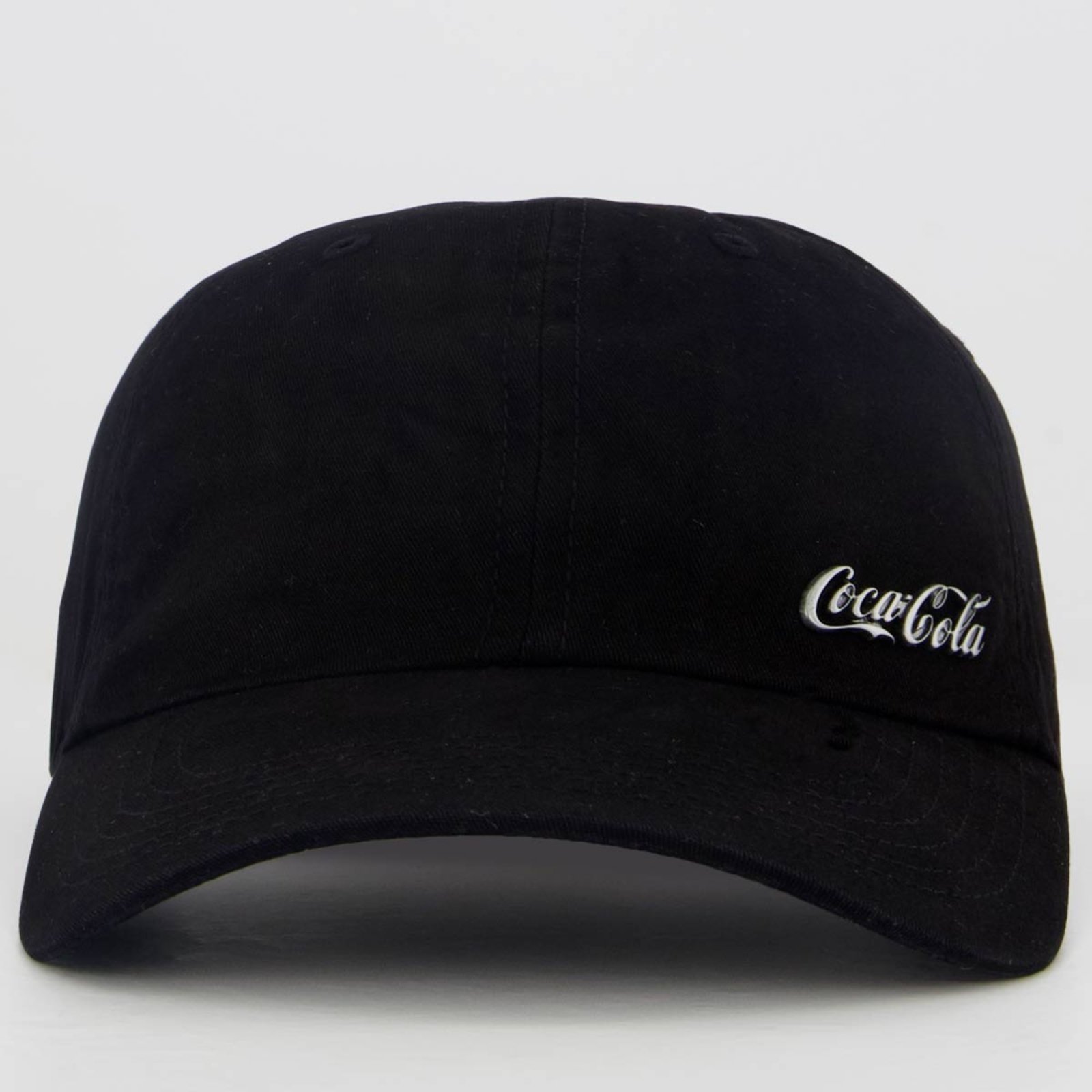 Vista 3 Boné Coca Cola Logo Metal Coca-Cola preto Coca-Cola preto