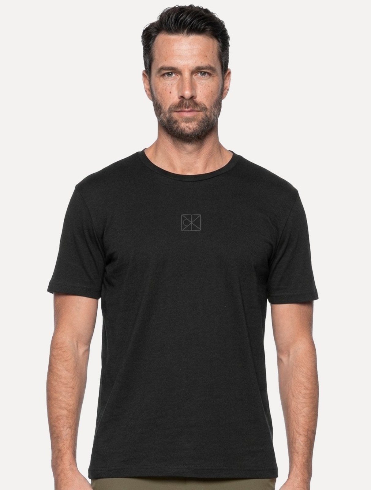 Camiseta Calvin Klein Masculina Center CK Rubber Patch Preta