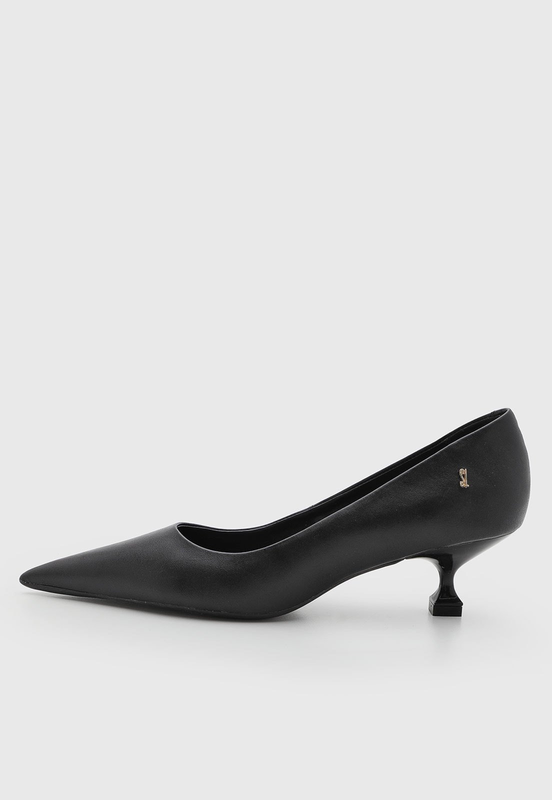 Scarpin Feminino Santa Lolla Couro Salto Baixo Preto