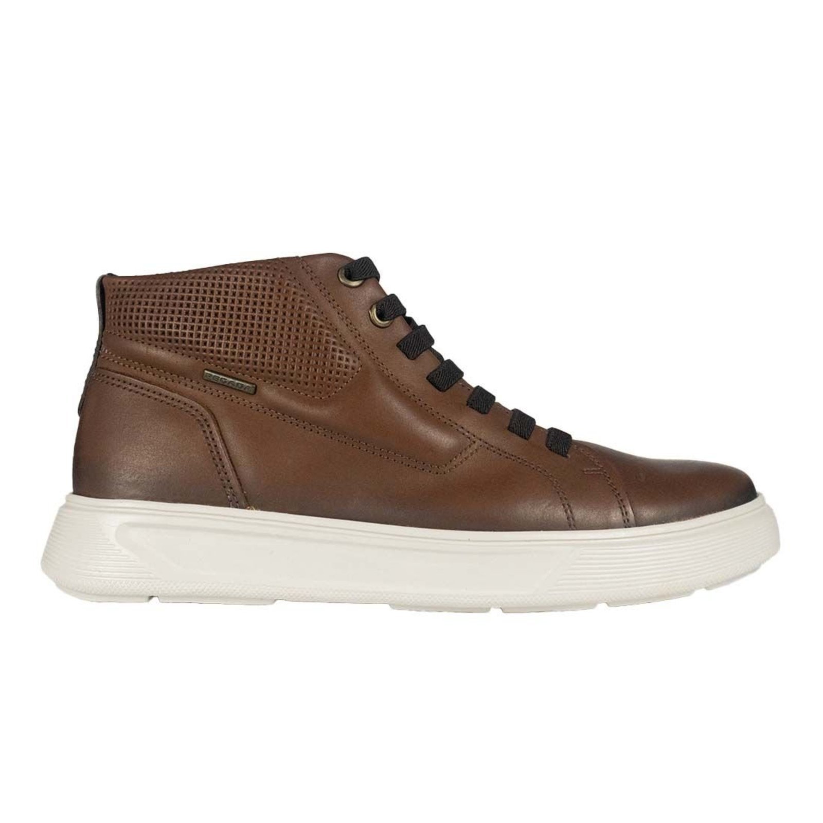 Bota Pegada Casual Levi Recortes Perfuros Marrom